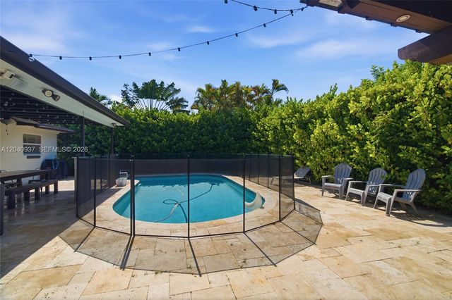 11700 NW 14th St, Pembroke Pines, FL 33026
