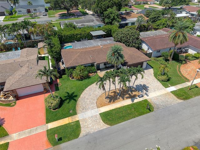 11700 NW 14th St, Pembroke Pines, FL 33026