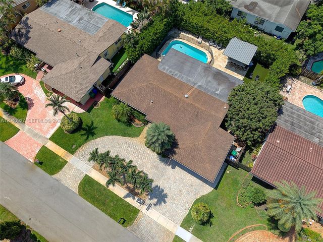 11700 NW 14th St, Pembroke Pines, FL 33026