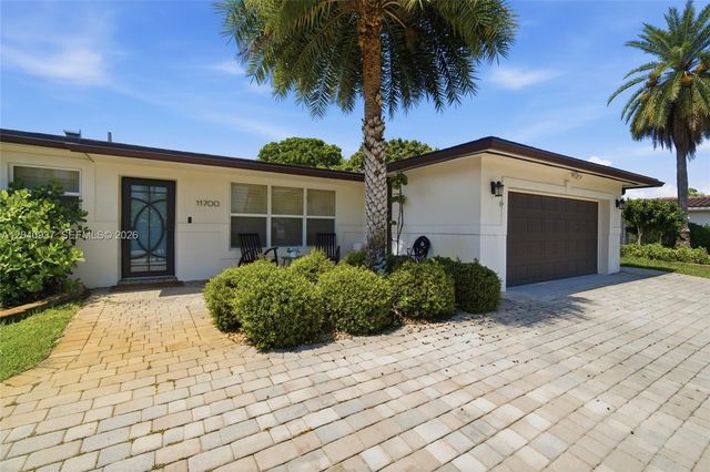 11700 NW 14th St, Pembroke Pines, FL 33026