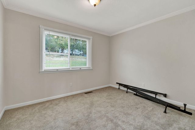12413 Dolly Pond Road, Birchwood, TN 37308