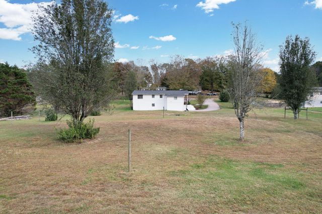 12413 Dolly Pond Road, Birchwood, TN 37308