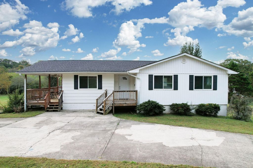 12413 Dolly Pond Road, Birchwood, TN 37308