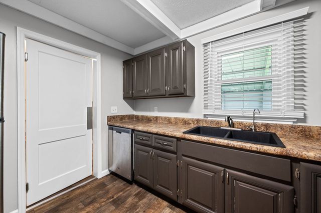 312 Forrest Road, Ft Oglethorpe, GA 30742