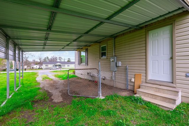 312 Forrest Road, Ft Oglethorpe, GA 30742