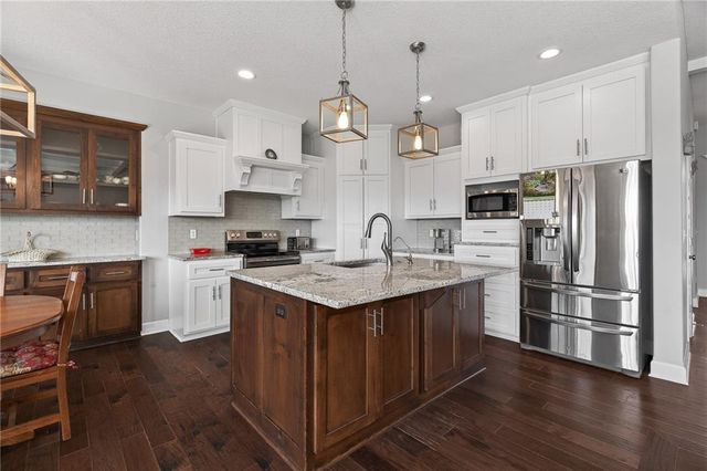 4609 NW 141st Terrace, Platte City, MO 64079