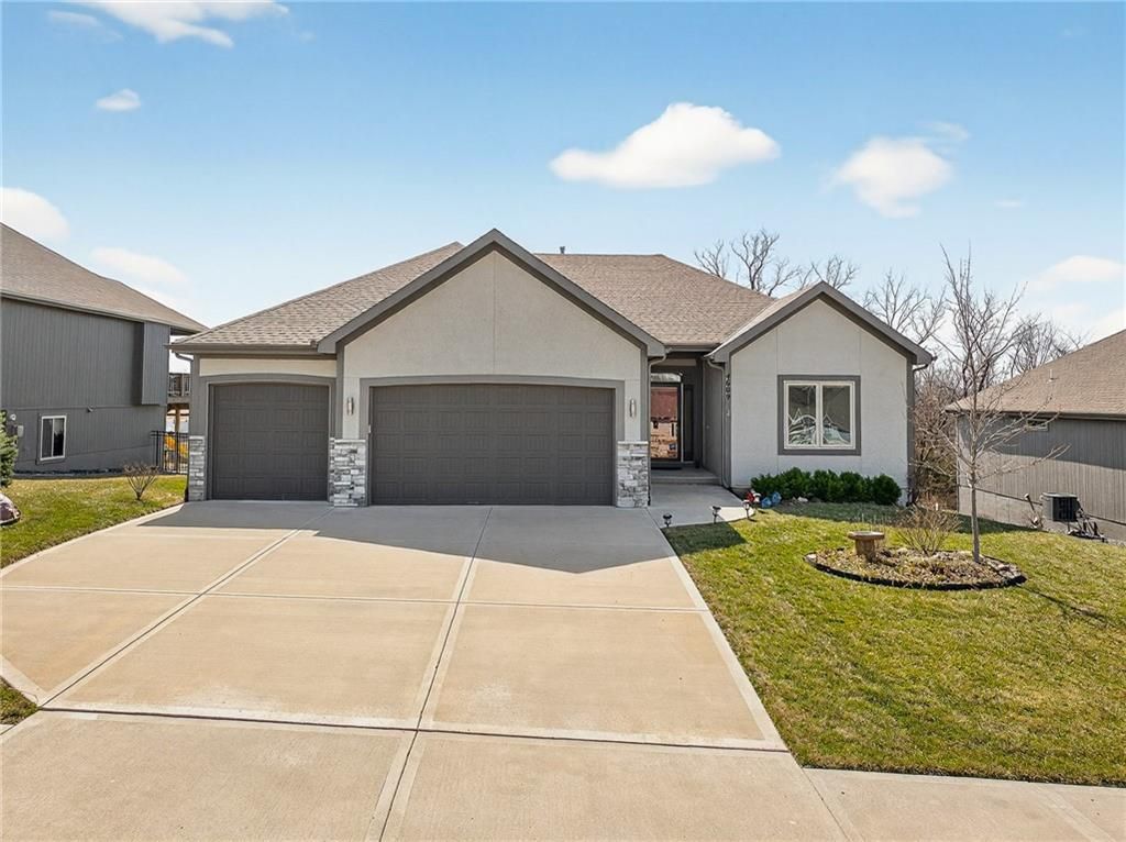 4609 NW 141st Terrace, Platte City, MO 64079