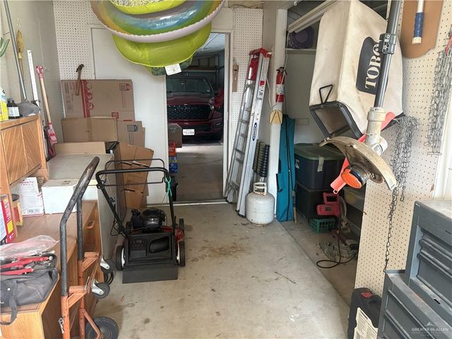 823 Santa Anna Drive, Alamo, TX 78516