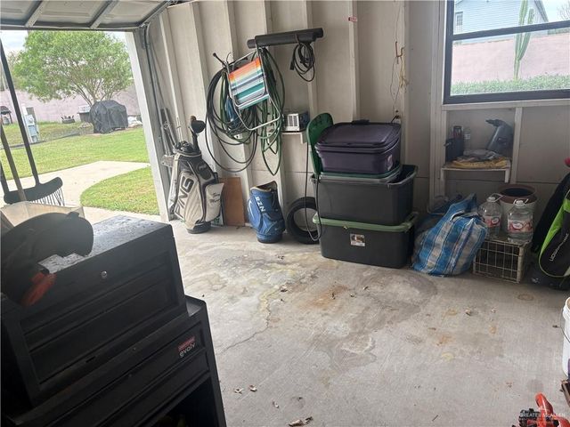 823 Santa Anna Drive, Alamo, TX 78516