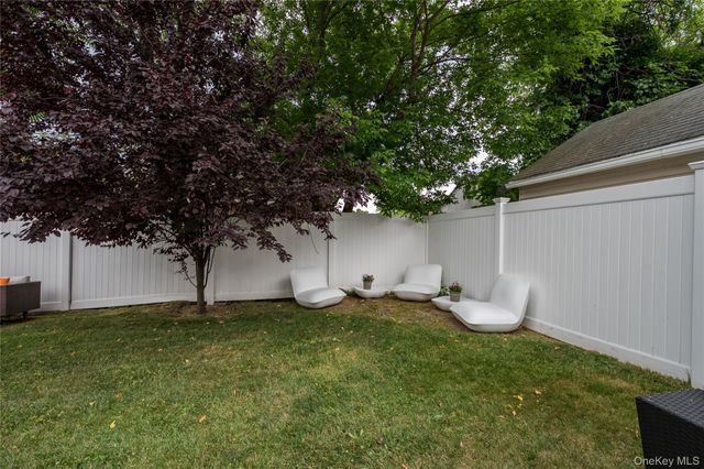 1030 North Drive, Merrick, NY 11566