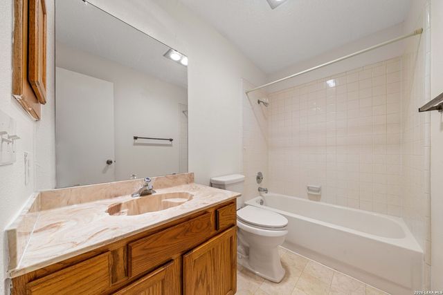 4107 Medical Dr Apt 7203, San Antonio, TX 78229