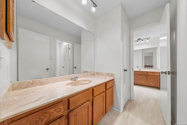 4107 Medical Dr Apt 7203, San Antonio, TX 78229