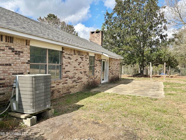 5909 Waltman Road, Vancleave, MS 39565