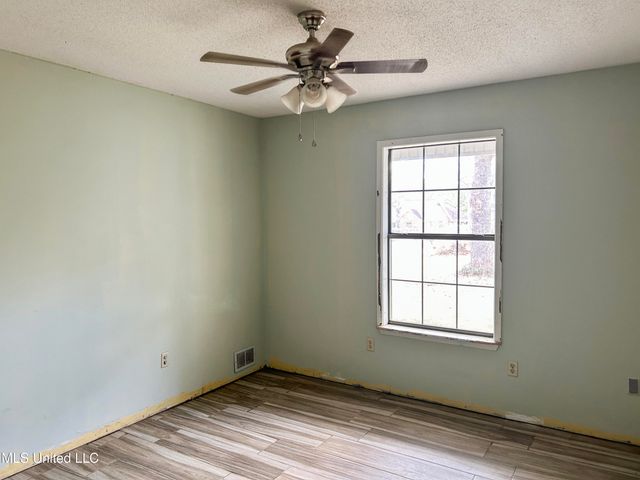5909 Waltman Road, Vancleave, MS 39565