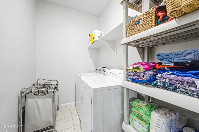 17896 W DALEY Lane, Surprise, AZ 85387