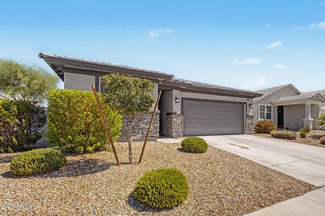 17896 W DALEY Lane, Surprise, AZ 85387