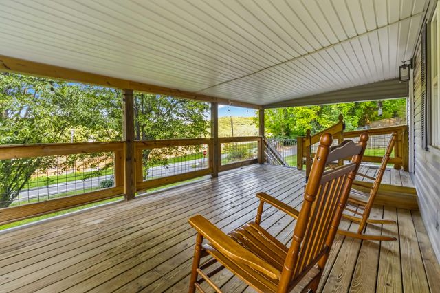 1191 Rush Branch Road, Somerset, KY 42501