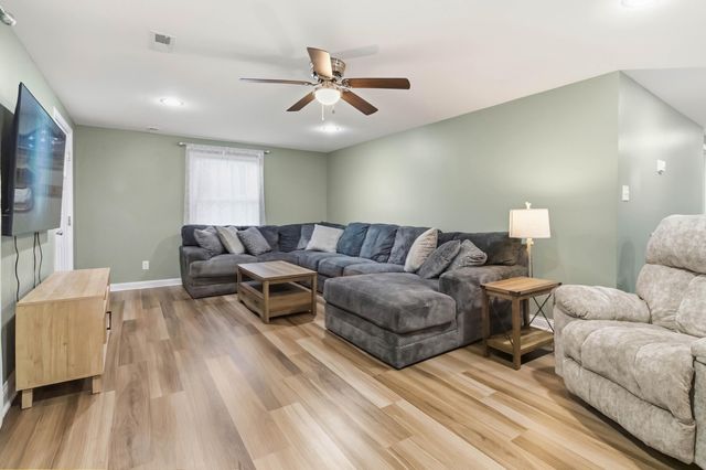 1191 Rush Branch Road, Somerset, KY 42501