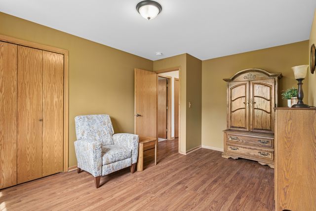 8058 Autobahn Drive S 102, Palos Park, IL 60464