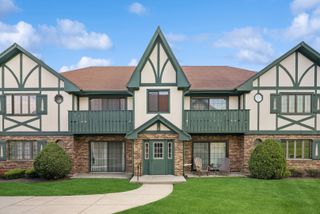 8058 Autobahn Drive S 102, Palos Park, IL 60464