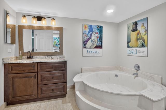 7225 Promenade Drive 102, Boca Raton, FL 33433