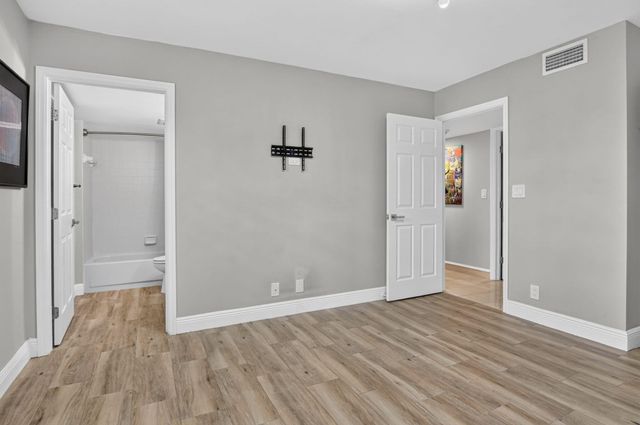 7225 Promenade Drive 102, Boca Raton, FL 33433