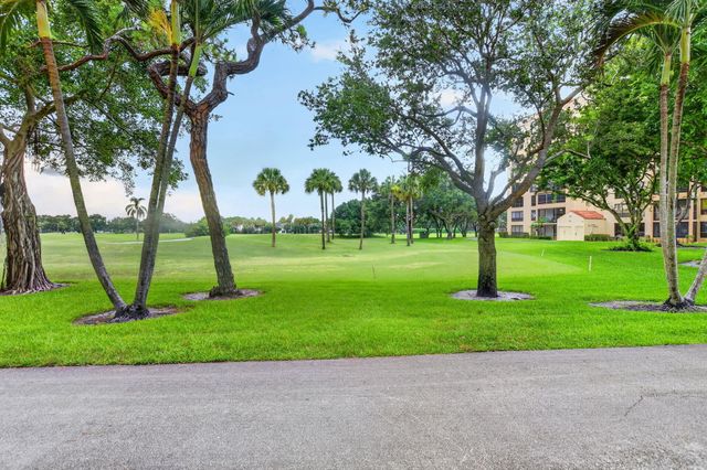 7225 Promenade Drive 102, Boca Raton, FL 33433