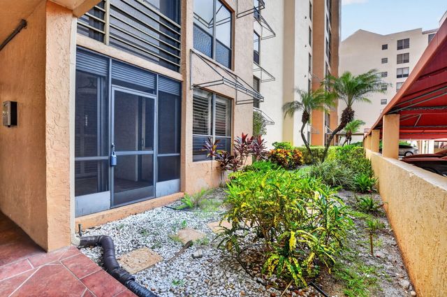 7225 Promenade Drive 102, Boca Raton, FL 33433