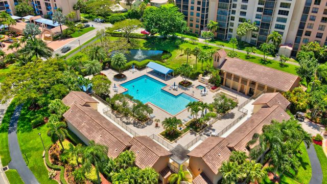 7225 Promenade Drive 102, Boca Raton, FL 33433