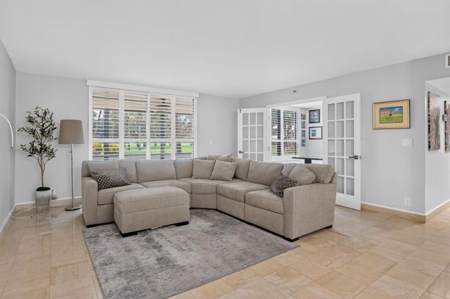 7225 Promenade Drive 102, Boca Raton, FL 33433
