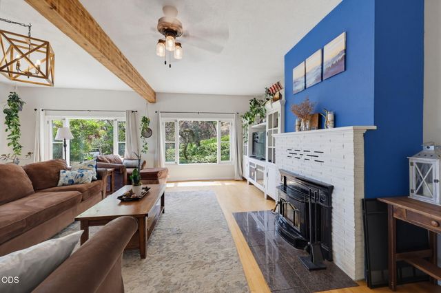 2657 Old Stage Road, Central Point, OR 97502