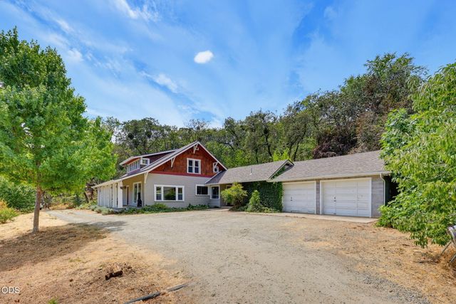 2657 Old Stage Road, Central Point, OR 97502
