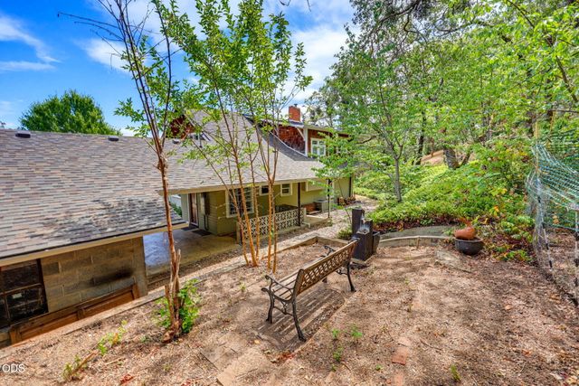 2657 Old Stage Road, Central Point, OR 97502