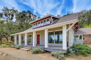 2657 Old Stage Road, Central Point, OR 97502
