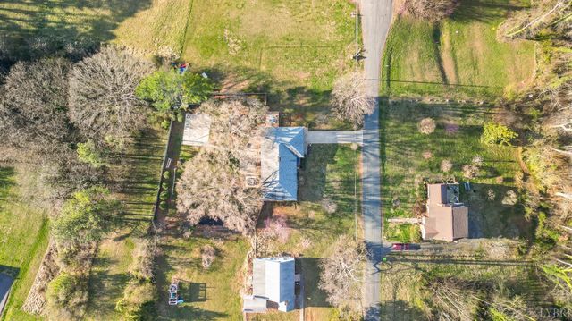 126 Maple Street, Appomattox, VA 24522