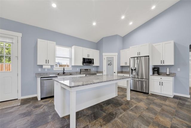9449 SE 158TH PLACE, Summerfield, FL 34491