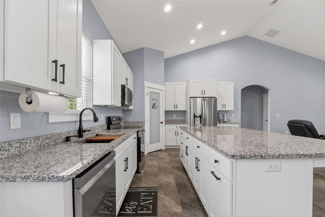 9449 SE 158TH PLACE, Summerfield, FL 34491