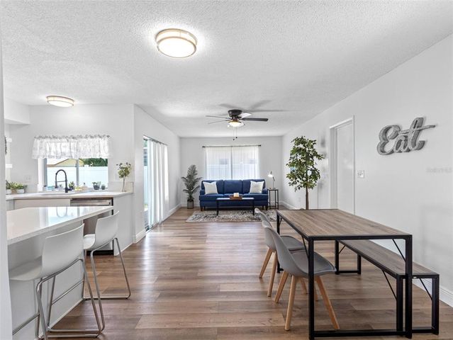 1675 E GROVEHILL ROAD, Palm Harbor, FL 34683