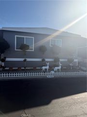 9391 California Ave 113, Riverside, CA 92503
