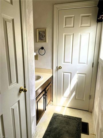 2016 Kilby LN, Suffolk, VA 23434