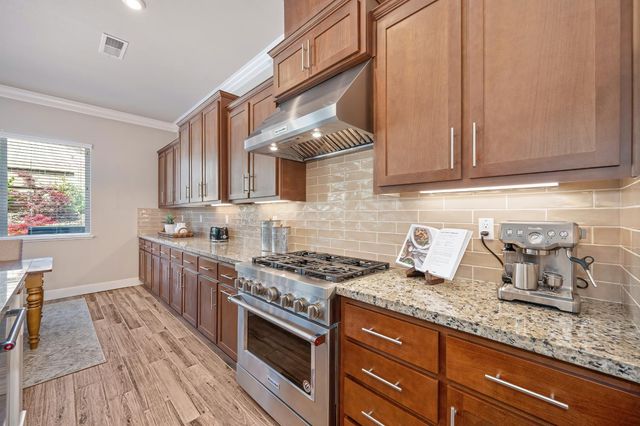 5715 Bolwarra Ct, Fair Oaks, CA 95628