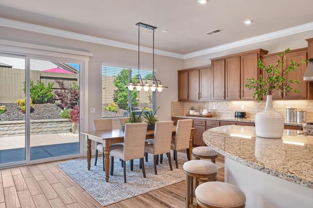 5715 Bolwarra Ct, Fair Oaks, CA 95628