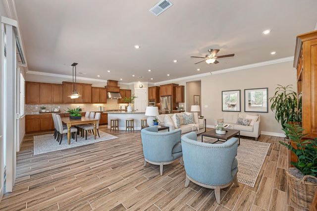 5715 Bolwarra Ct, Fair Oaks, CA 95628