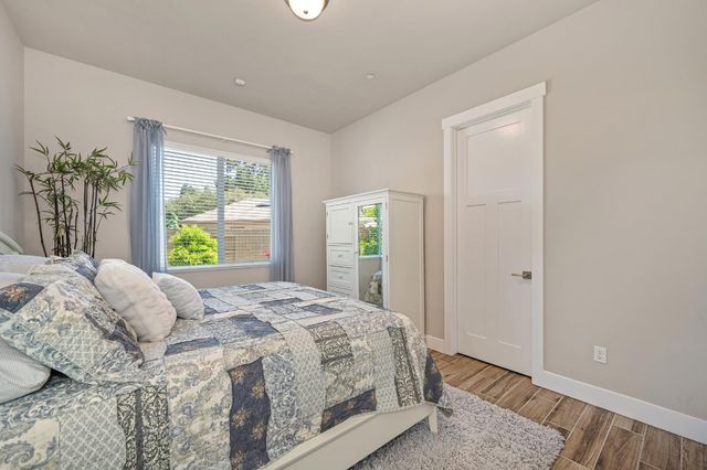 5715 Bolwarra Ct, Fair Oaks, CA 95628