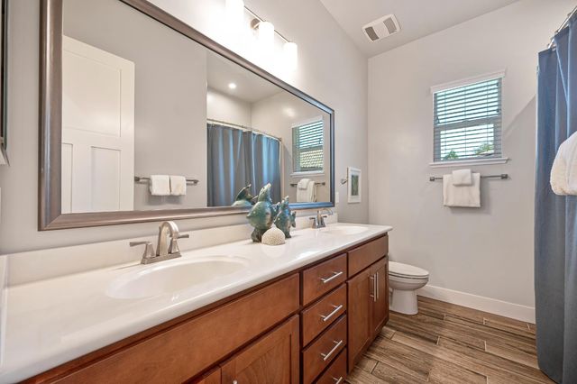 5715 Bolwarra Ct, Fair Oaks, CA 95628