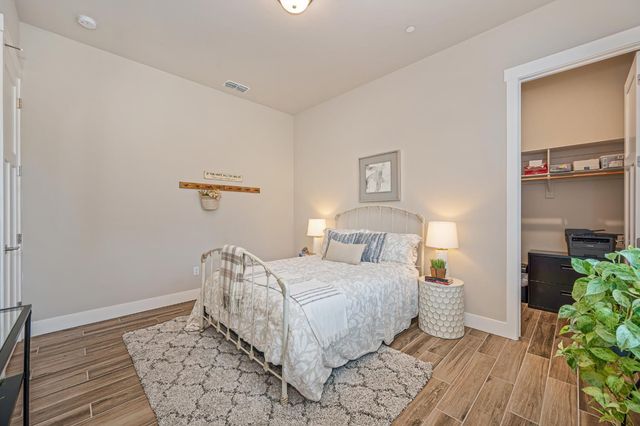 5715 Bolwarra Ct, Fair Oaks, CA 95628