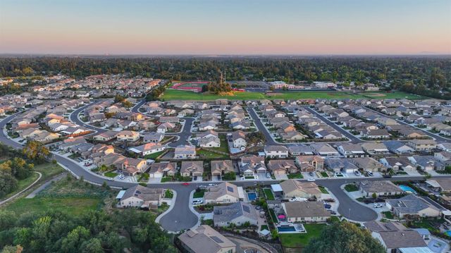 5715 Bolwarra Ct, Fair Oaks, CA 95628
