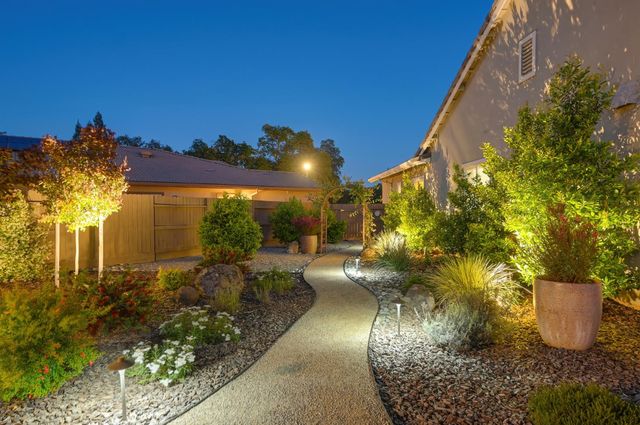 5715 Bolwarra Ct, Fair Oaks, CA 95628