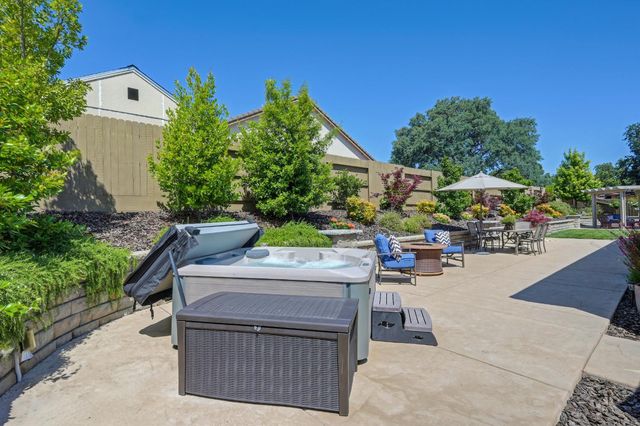 5715 Bolwarra Ct, Fair Oaks, CA 95628