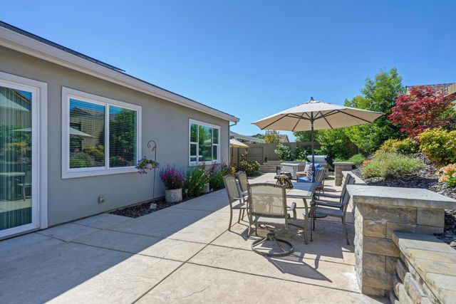 5715 Bolwarra Ct, Fair Oaks, CA 95628